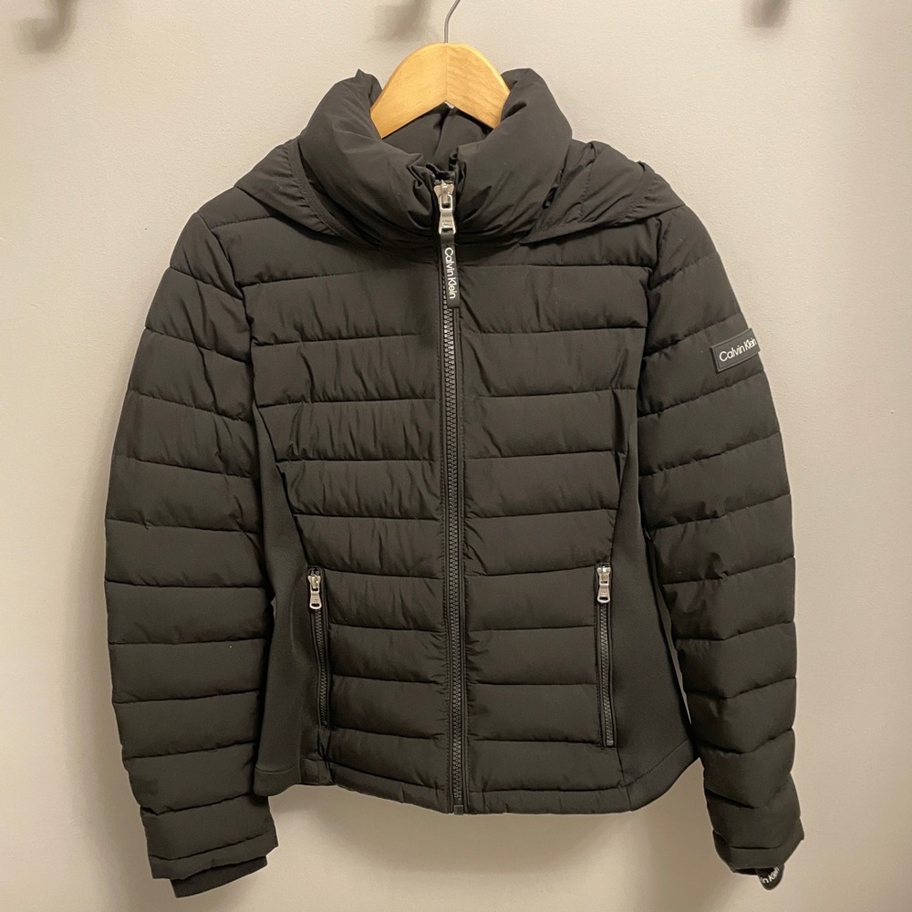 Women’s Calvin Klein size petite small black puffer jacket
